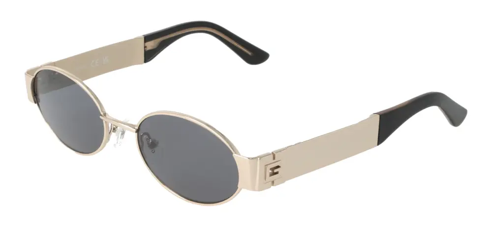 Guess GU00262