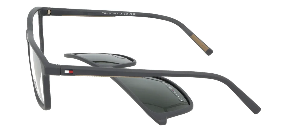 Tommy Hilfiger TH2326